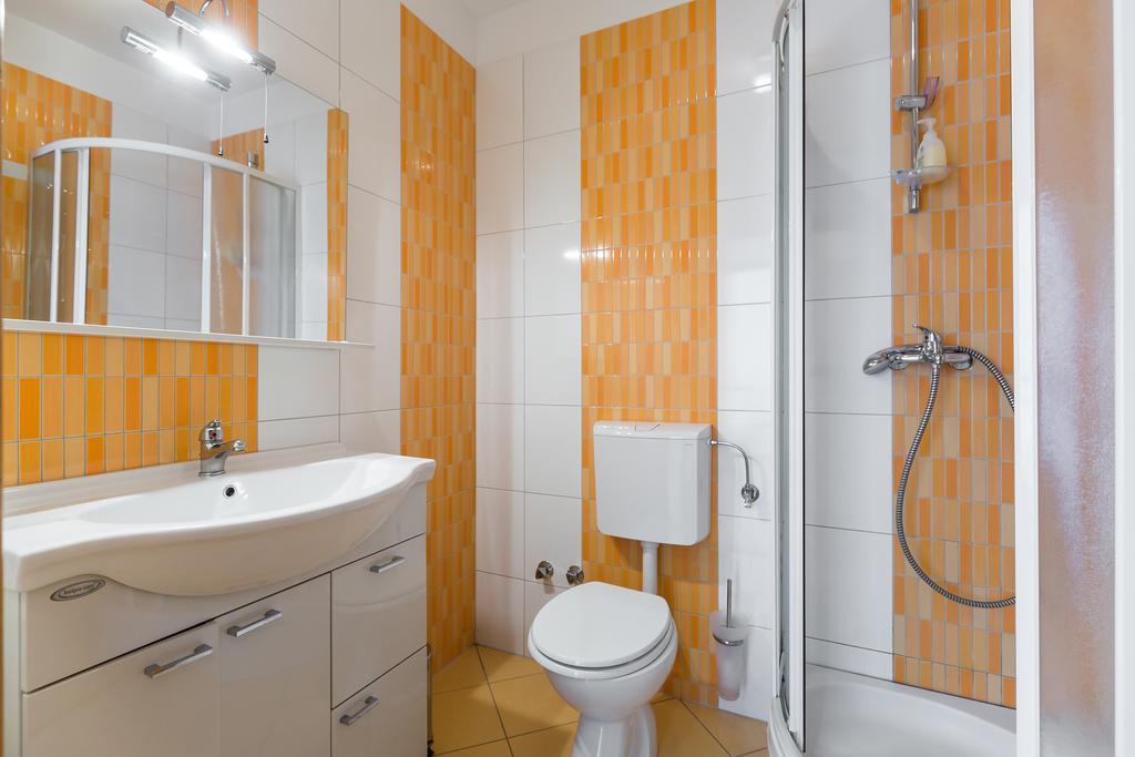 Apartments Duje Ribnica Obrovac Esterno foto