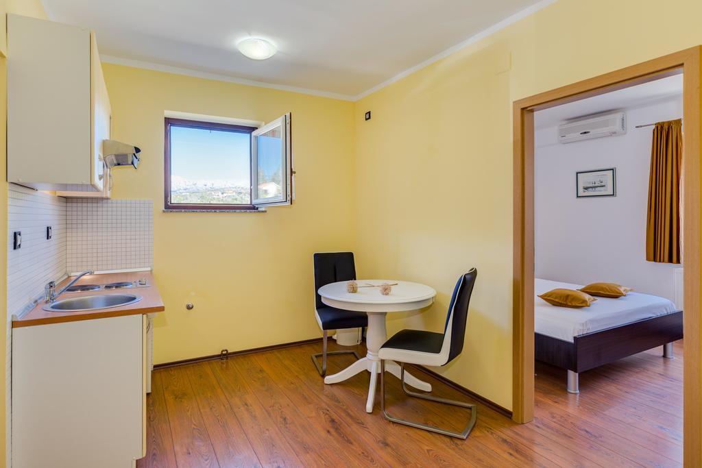 Apartments Duje Ribnica Obrovac Esterno foto