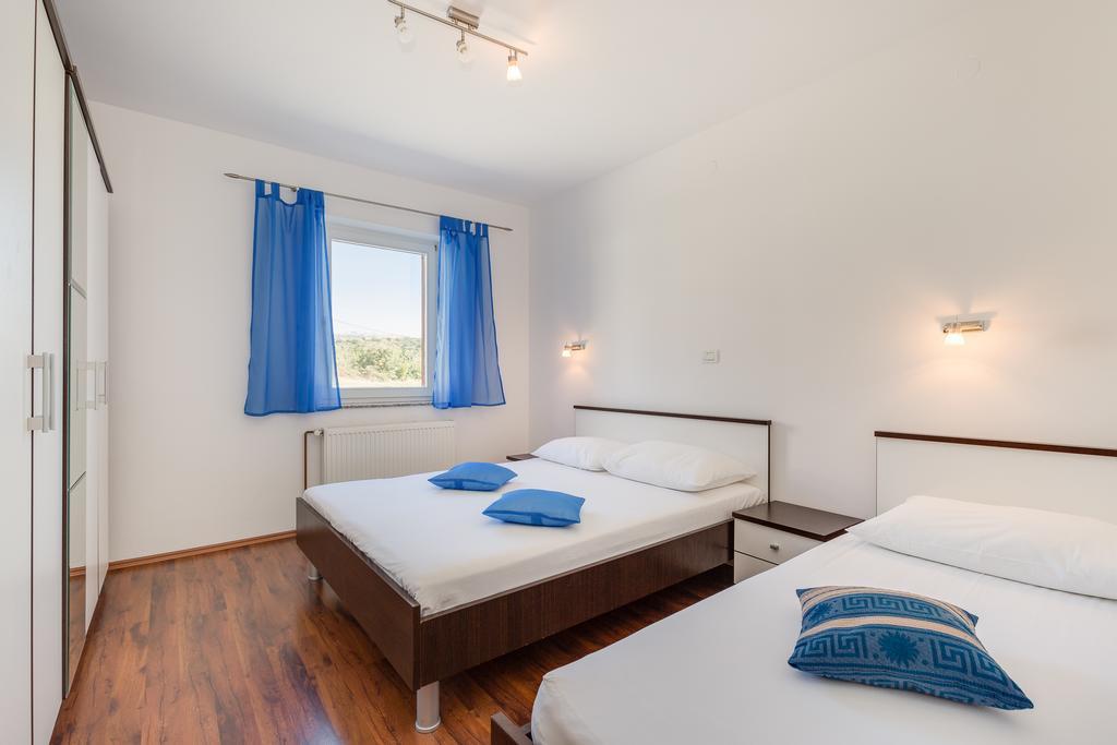 Apartments Duje Ribnica Obrovac Esterno foto